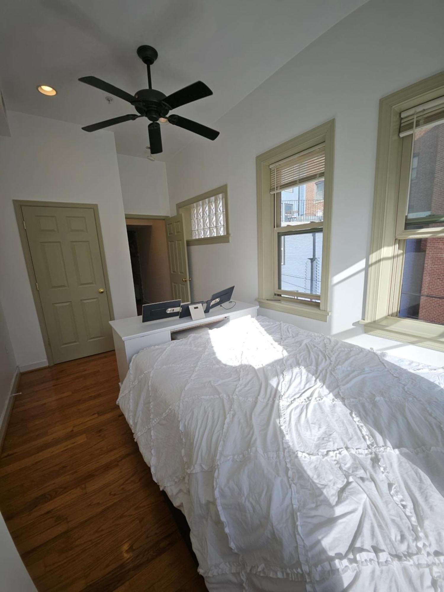 Dc Playhouse Bed And Breakfast Hotel 워싱턴 외부 사진